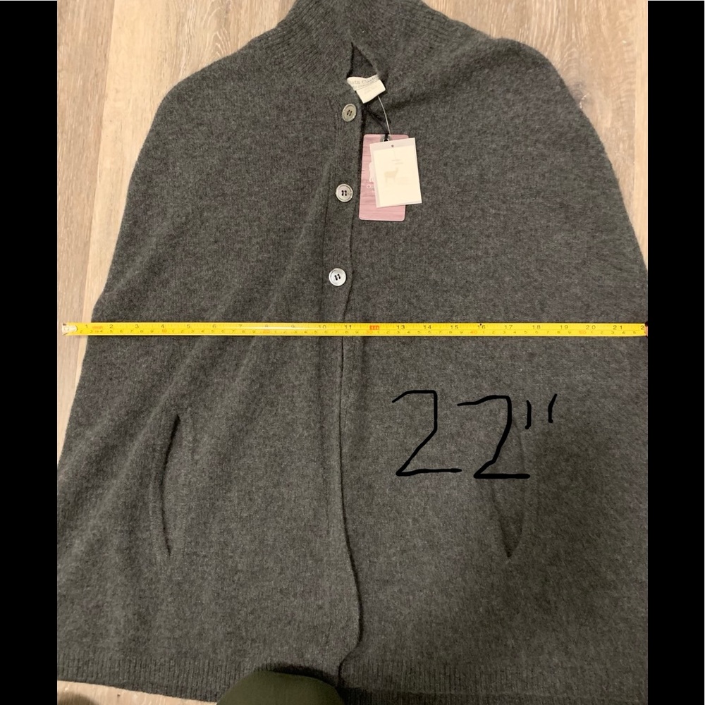 Cashmere sweater (no sleeves) - Picture 2 of 4